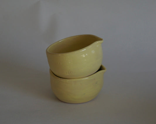 butter yellow matcha schale